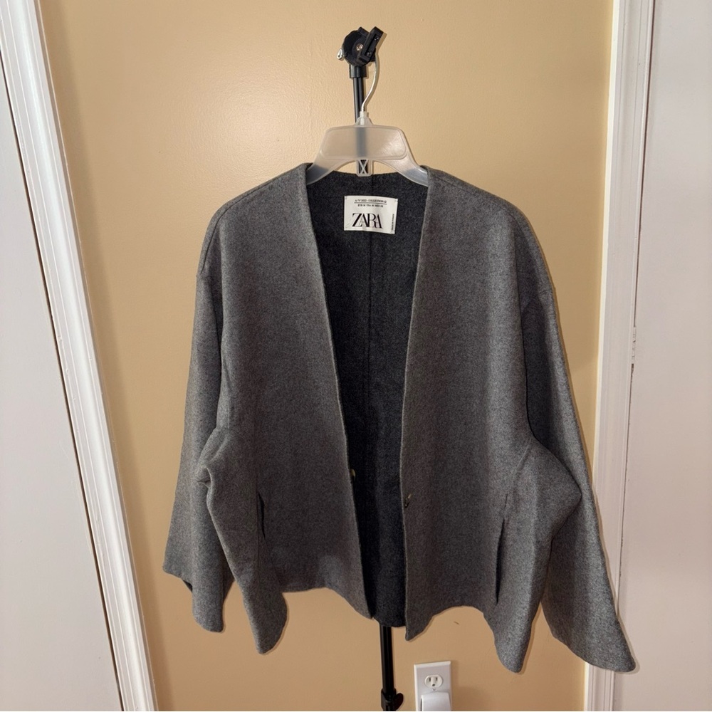 Zara Charcoal Gray Open Front Women’s Sweater Jacket - Picture 4 of 6